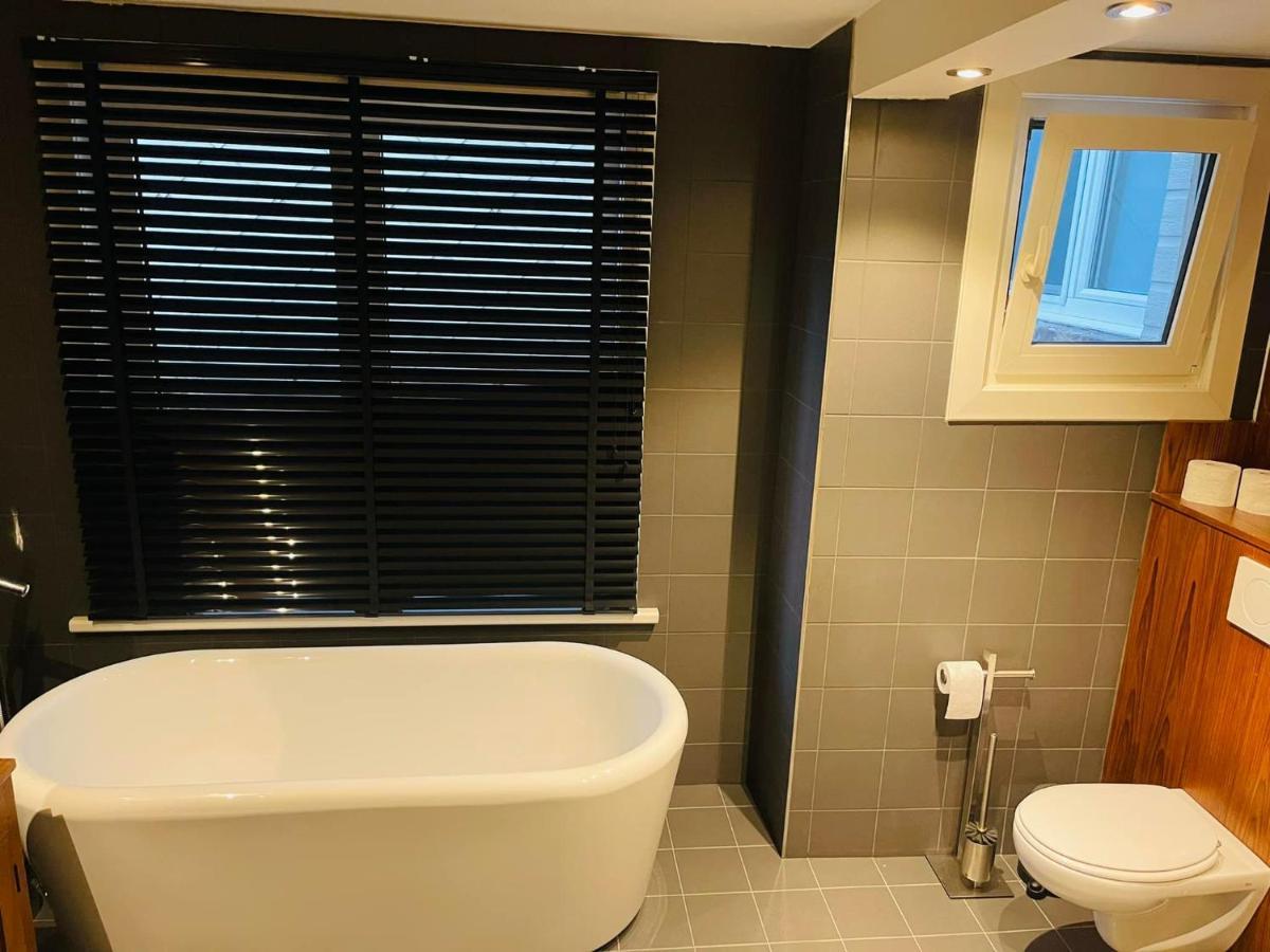 O-Sea House: Herenwoning In Belle Epoque Wijk Te Oostende 외부 사진