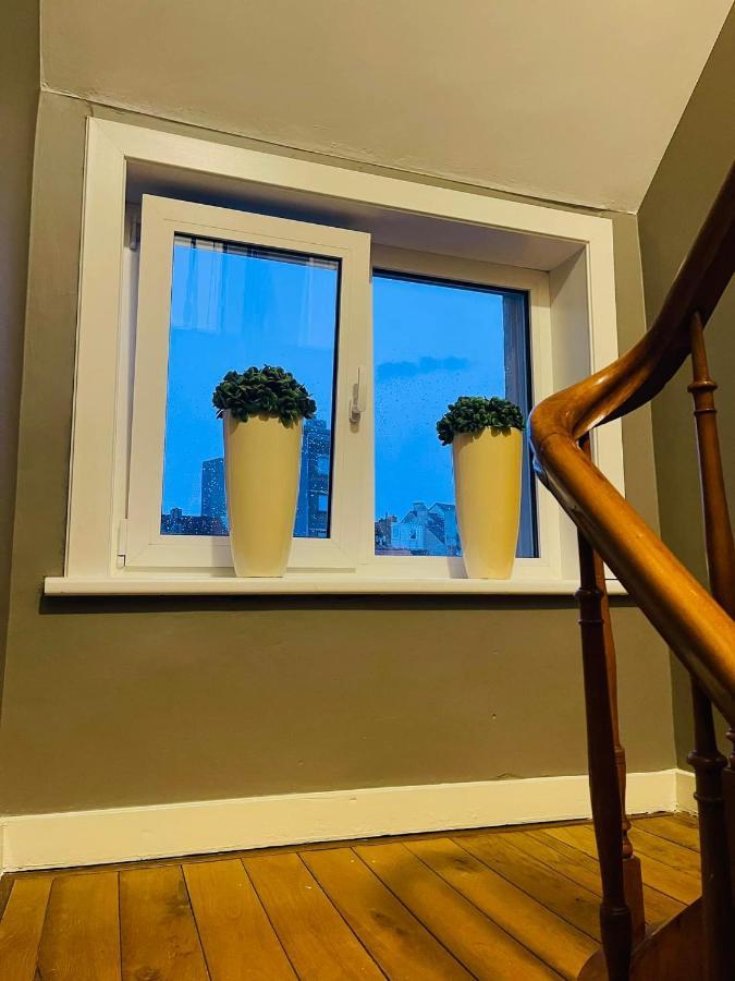 O-Sea House: Herenwoning In Belle Epoque Wijk Te Oostende 외부 사진
